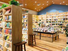 -猫的天空之城概念书店(印象城购物中心店)