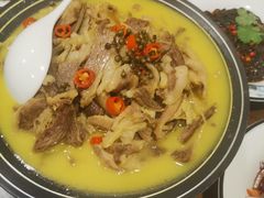 -清真·东拉黑炭火烤羊腿(世通·国际店)