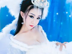 -九月鹰飞汉服摄影工作室