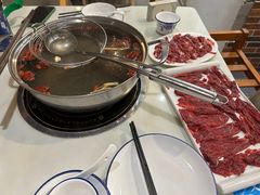 -唔品潮汕自助牛肉火锅(洪文店)