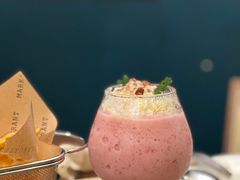 -Mark&Mars Restaurant