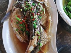 -溪畔如家土菜馆