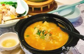 Sea Crab Meat Shrimp Dumpling Tofu Stew