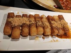 -沸炉重庆老火锅(军事博物馆店)