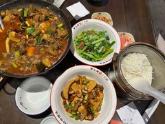 -富正毅三下锅·湘西韵味(天门山索道店)