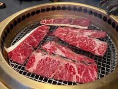 -铭牛烧肉·和牛海鲜自助(高新月牙湖店)
