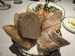 -Wolfgang’s Steakhouse 沃夫冈牛排馆(上海白玉兰广场店)