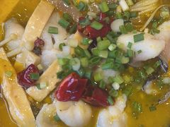 -渝是乎川渝小炒(新世界百货望京店)