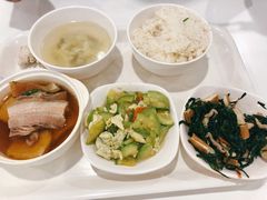 -浦东图书馆读者餐厅