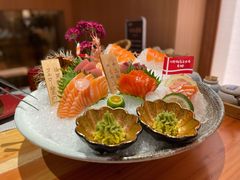 秒懂三文鱼-文三酒肆自助放题(新街口友谊广场店)