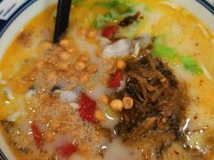 -阿香米线(凯德广场.1818店)