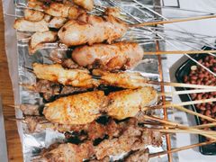 -云晓光头烧烤吧(盛夏店)