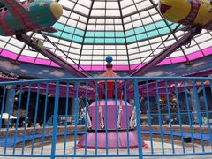 -蓝精灵乐园·世茂精灵之城主题乐园