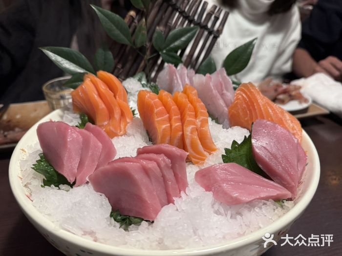 万岛日本料理铁板烧(静安店)图片