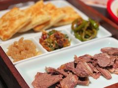 驴肉火烧-掌柜的店·河南菜(世茂店)