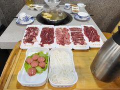 -杏花吴记牛肉火锅