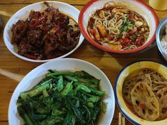-老三样·美食研究中心(世贸路店)