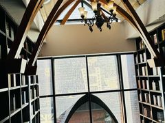 -钟书阁(松江泰晤士小镇店)