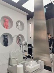 -PE SALON