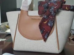 -CHARLES&KEITH(城西银泰店)