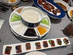 -羲和雅苑•北京烤鸭(平安国际金融中心店)