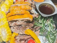 炭烤羊排-耶里夏丽·新疆菜·家庭聚场(百联中环购物广场店)