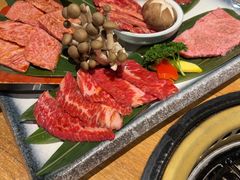 -炼火烤肉店