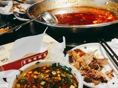 -小饕荟雅安贡椒鱼鲜馆(广福桥店)
