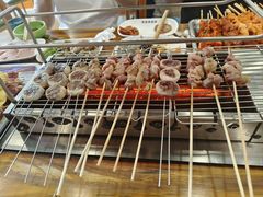 -哈尔滨小酒馆·鲜肉现穿自助烧烤(康新花园店)