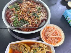 -周良天山牛杂城(天山路总店)