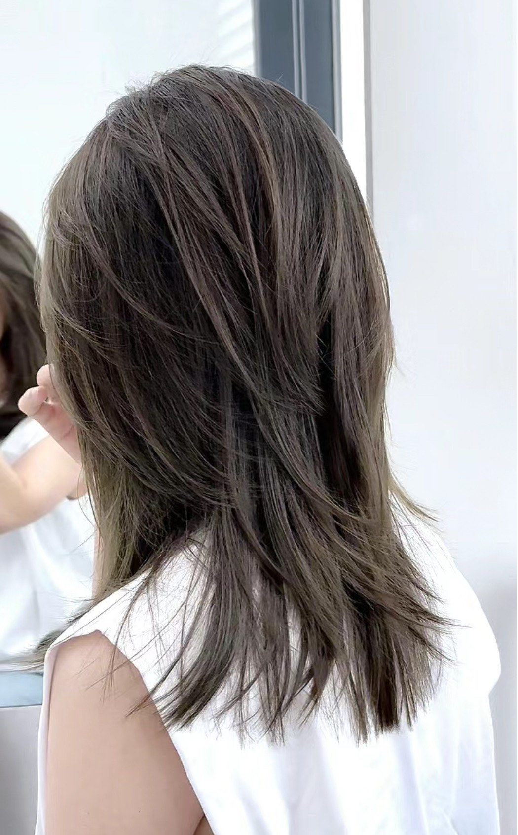 潮流简约女生发型