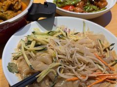 -关东小磨东北菜(上海长风大悦城店)