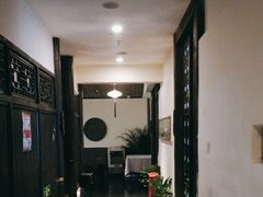 -鸭王烤鸭店(三里河店)