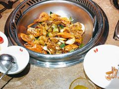 -七欣天香辣蟹火锅(上海银亿滨江店)