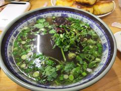 -牛味十足传统美食(凤凰西街店)
