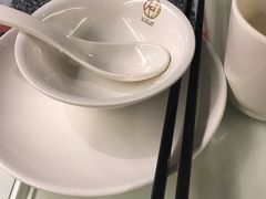 -新大咀港式茶餐厅(宝山万达店)