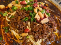 -呼啦面馆·头牌豌杂面(珠江国际B区店)