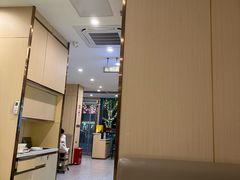-七欣天香辣蟹火锅(闵行浦江欢乐颂店)