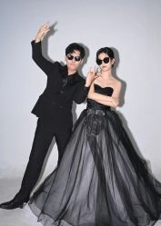 -雪中彩影婚纱摄影·微光艺术中心