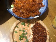 -白乐天毛肚火锅馆(解放碑店)