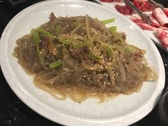 牛肉炒粉丝-猪啊牛呀羊啊铜盘烤肉(正大广场店)