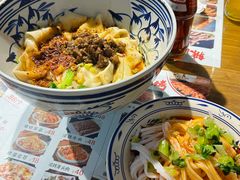 -元志初腊汁肉夹馍(钟楼粉巷店)