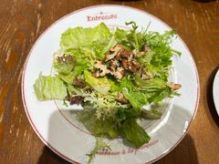 法式田园蔬菜核桃沙律-Entrecôte 法国牛扒馆(保利·时光里店)