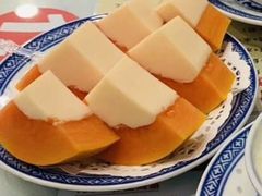 -广信牛奶甜品世家(台东店)