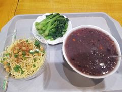 -八一路好吃街(雨田商务大厦店)