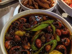 -龙巢盱眙龙虾·牛蛙·烧烤宵夜(八卦岭店)