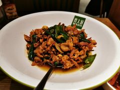 -费大厨辣椒炒肉(万家丽一店)