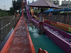 -欢乐水魔方水世界