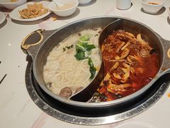 -老员外骨汤火锅(海州古城店)