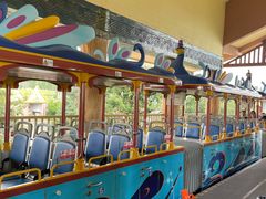 -七彩云南欢乐世界